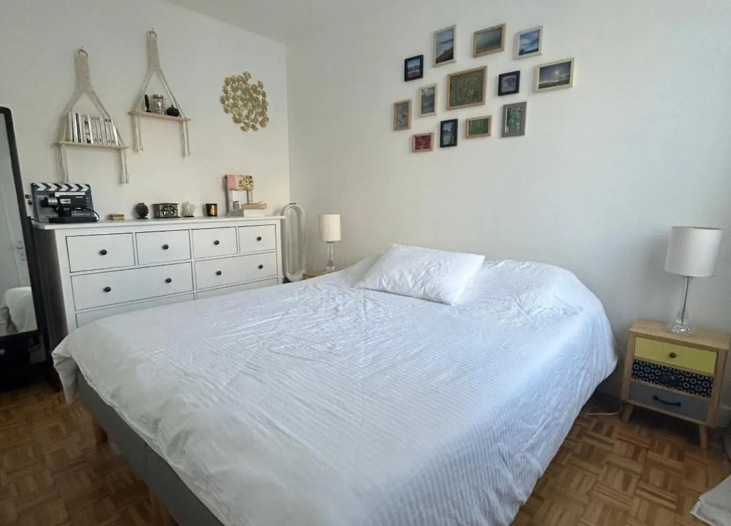 Grand Appartement 2 Pieces Dans Le 20Eme A Paris Frankreich